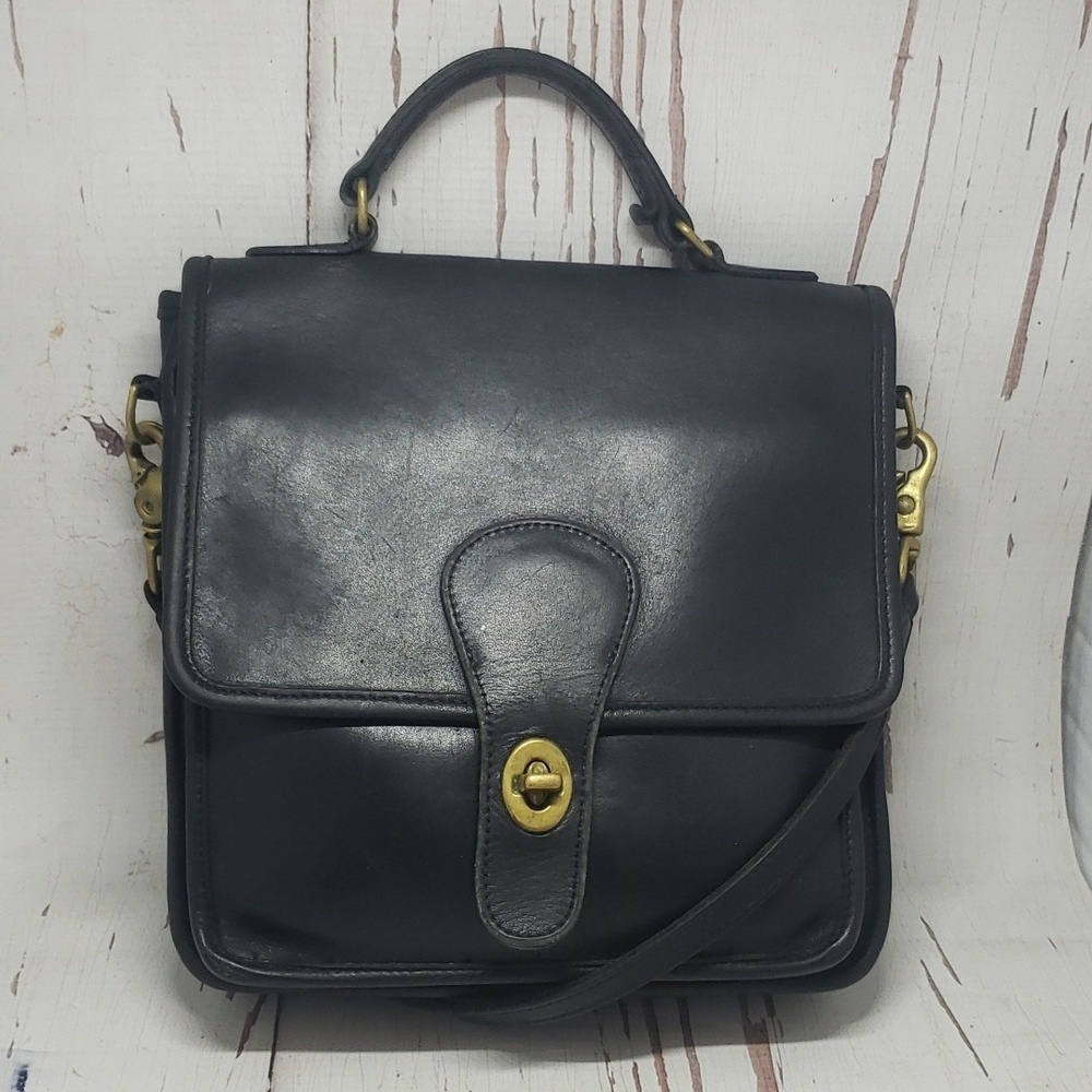 Coach vintage black and gold crossbody station bag
